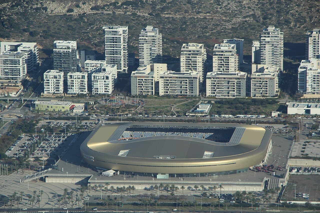 Sammy Ofer Stadium air