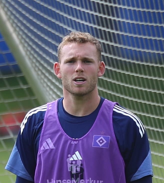 Daniel Peretz