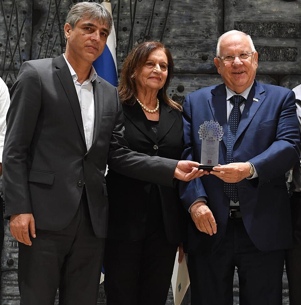 The ceremony of awarding the "Shield of Honor" for the 2016/17 season by President Reuven Rivlin. Monday, August 7, 2017. Photo Credit: Mark Neyman / GPO