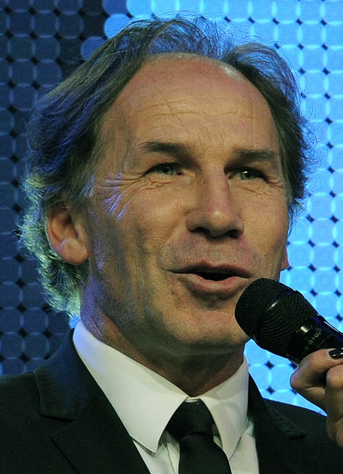 Davos, 09.11.2012. Sport, 10. Internationale Sportnacht Davos 2012. Moderatorin Christa Rigozzi interviewt den Fussballer Franco Baresi