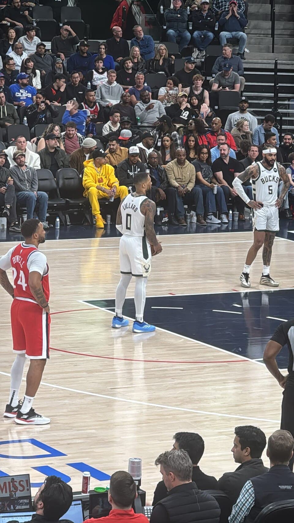 Gary Trent Jr. in action for the Milwaukee Bucks against the LA Clippers