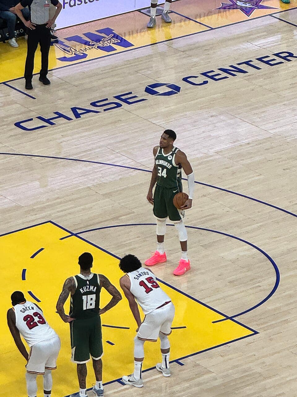 Giannis Antetokounmpo drives with the ball against the Golden State Warriors