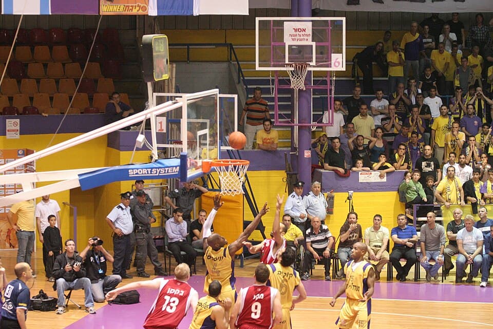 Hapoel Holon Basketball play at home "Hapachim Arena"