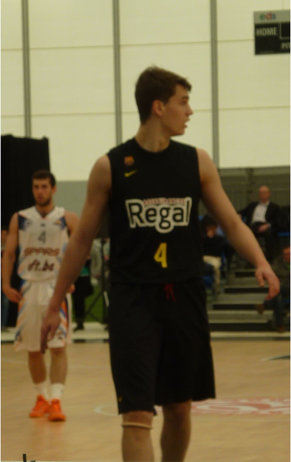 Croatian basketball player Mario Hezonja playing for FC Barcelona at the Nike International Junior Tournament Finals in London (9-12 May 2013)