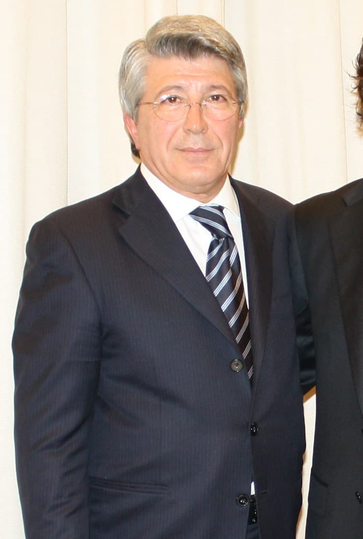 Enrique Cerezo tras impartir una conferencia en el Colegio Mayor Elías Ahúja de Madrid
