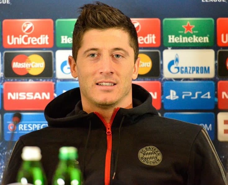 Robert Lewandowski at a press conference for FC Bayern Munich before a match against Shakhtar Donetsk in 2015