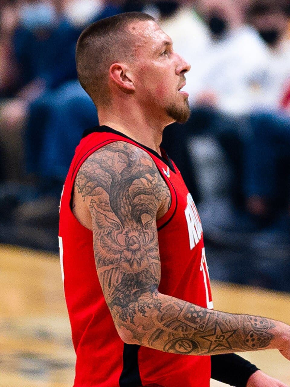 Theis with Houston Rockets in 2021
