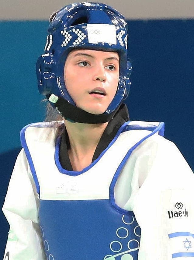 Quarterfinal in Taekwondo of the boys 49 kg at the 2018 Summer Youth Olympics in Buenos Aires on 8 October 2018: China vs. Israel