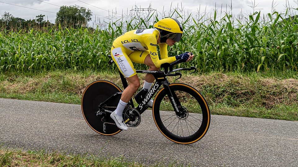 Demi Vollering during Pau Tour de France Femmes 2023 time trial